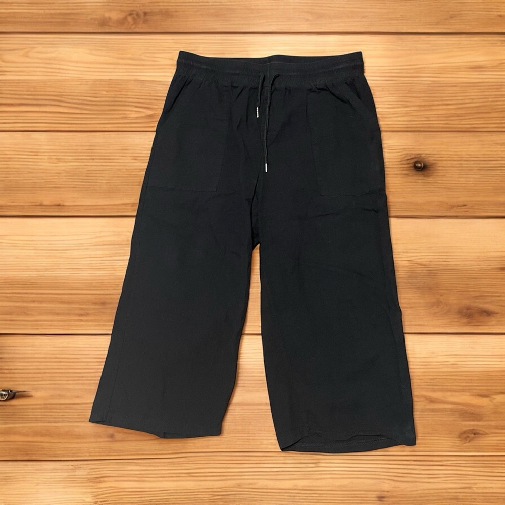 Black Short Pants Size Large